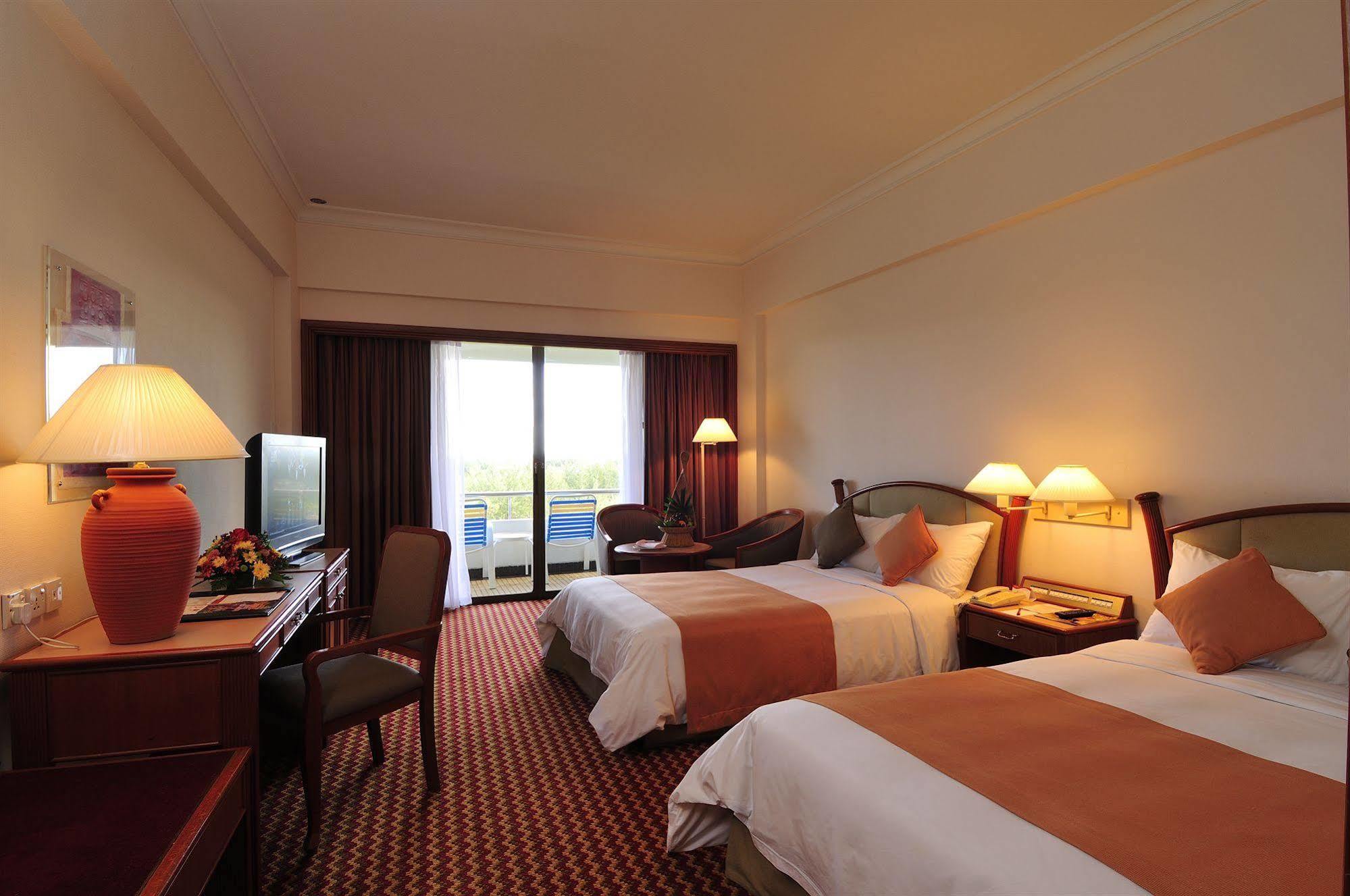 Parkcity Everly Hotel Miri Eksteriør bilde